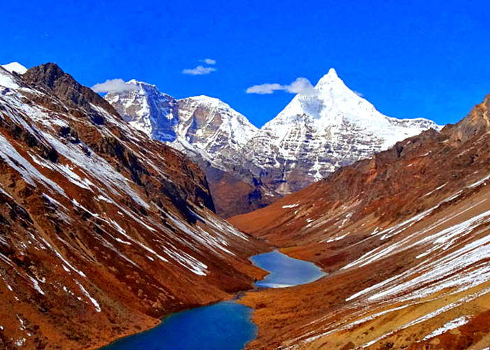 Laya Gasa Trek